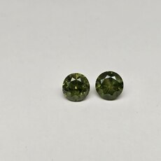 Круг 5,75 мм, 4/3, вес пары: 1,90 ct. - Ювелирные изделия, бижутерия