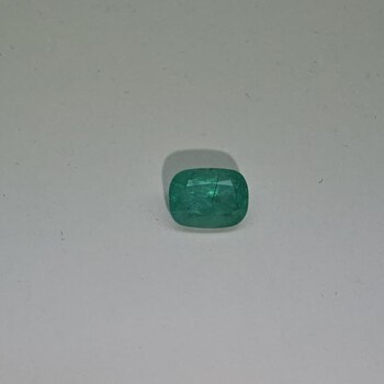 Кушон 8,06*6,00 мм, 4/г3, вес: 1,67 ct. - Ювелирные изделия, бижутерия